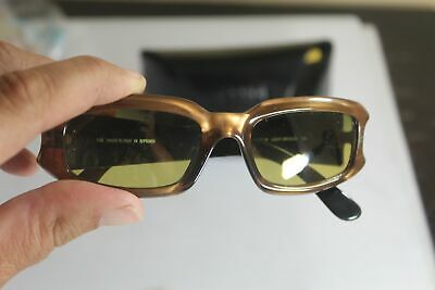 FENDI FS 224 Vintage retro sunglasses New without Tags
