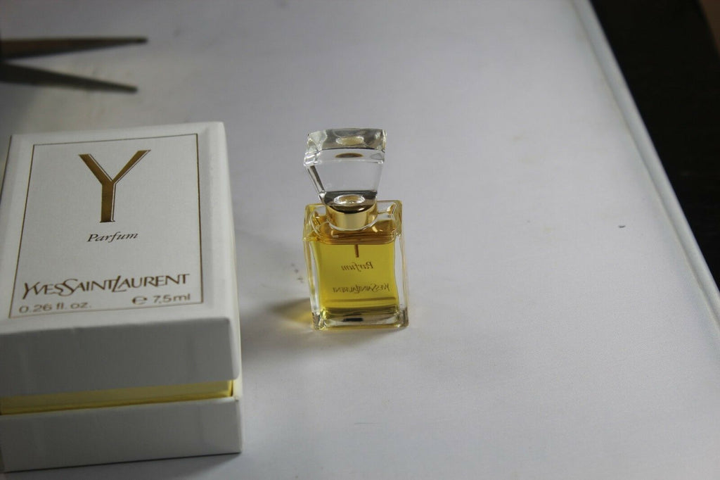 Y by Yves Saint Laurent 0.25oz/7.5ml Pure Parfum Splash for Women vintage RARE