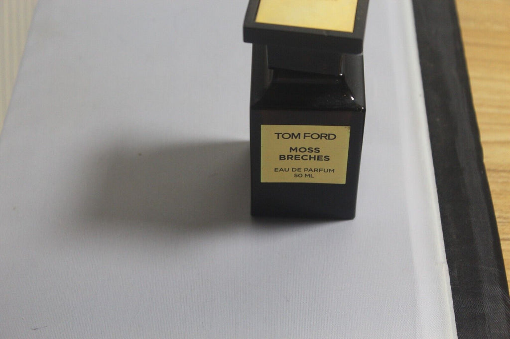 Tom ford Moss breches * DSICONTUINED** Slightly Used about 99% see bottle damage