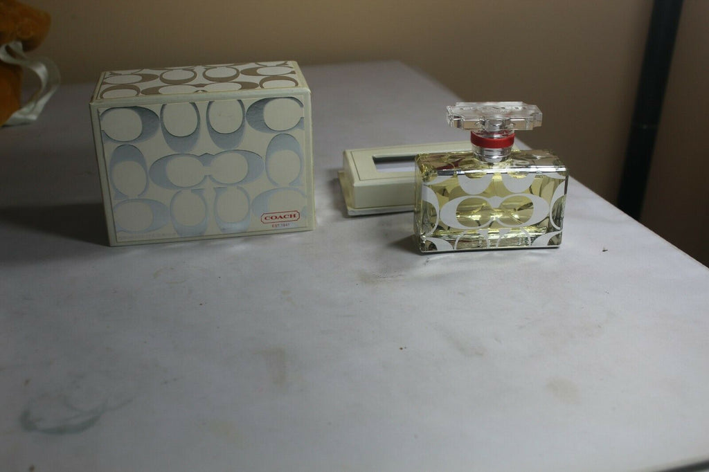 COACH SIGNATURE 1.7 oz 50 ml Perfume Spray Pure parfume Vintage and Rare